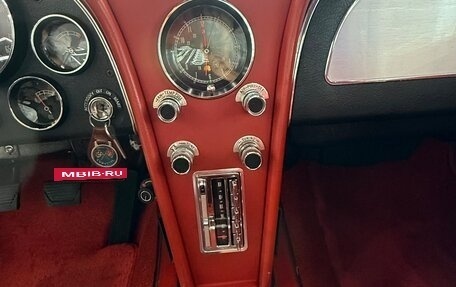 Chevrolet Corvette C2, 1966 год, 13 500 000 рублей, 20 фотография