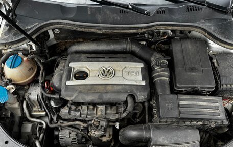 Volkswagen Passat B7, 2011 год, 1 090 000 рублей, 16 фотография