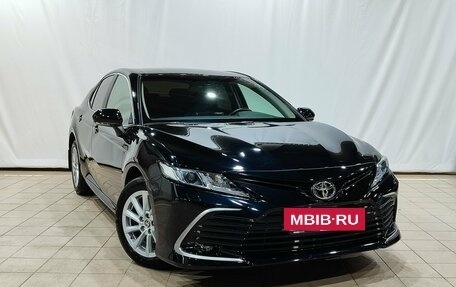 Toyota Camry, 2021 год, 3 200 000 рублей, 3 фотография
