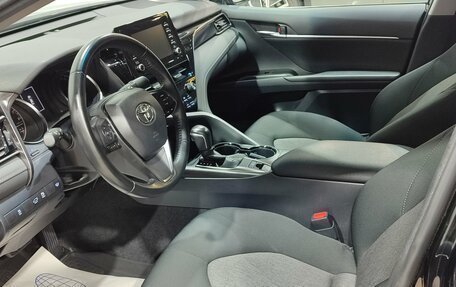 Toyota Camry, 2021 год, 3 200 000 рублей, 17 фотография