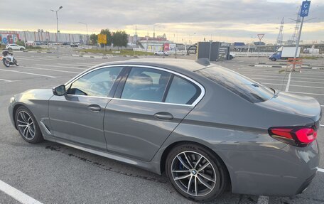 BMW 5 серия, 2021 год, 4 250 000 рублей, 2 фотография