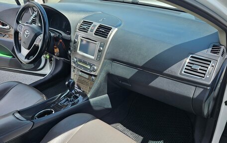 Toyota Avensis III рестайлинг, 2011 год, 1 400 000 рублей, 10 фотография