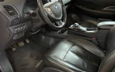 Nissan Leaf I, 2013 год, 1 400 000 рублей, 9 фотография