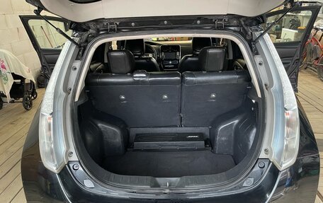 Nissan Leaf I, 2013 год, 1 400 000 рублей, 13 фотография
