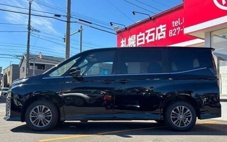 Toyota Voxy, 2025 год, 4 820 000 рублей, 5 фотография