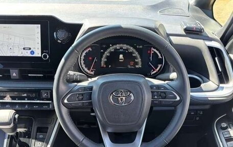 Toyota Voxy, 2025 год, 4 820 000 рублей, 8 фотография