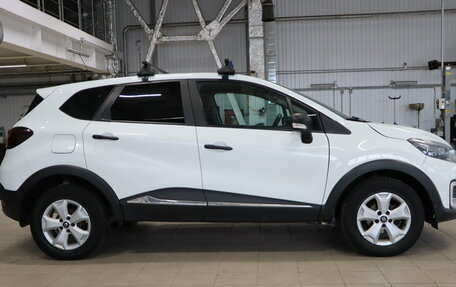 Renault Kaptur I рестайлинг, 2017 год, 649 990 рублей, 4 фотография
