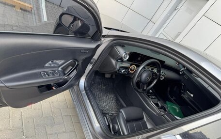 Mercedes-Benz A-Класс, 2019 год, 2 200 000 рублей, 7 фотография