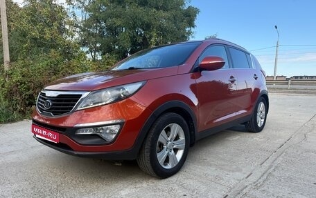 KIA Sportage III, 2010 год, 999 000 рублей, 2 фотография