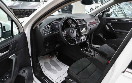 Volkswagen Tiguan II, 2019 год, 2 250 000 рублей, 9 фотография