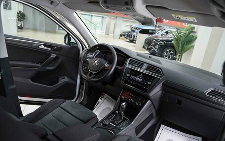 Volkswagen Tiguan II, 2019 год, 2 250 000 рублей, 5 фотография