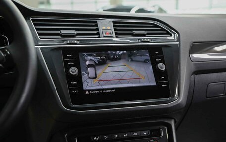 Volkswagen Tiguan II, 2019 год, 2 250 000 рублей, 13 фотография