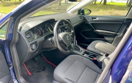Volkswagen Golf VII, 2018 год, 1 900 000 рублей, 11 фотография