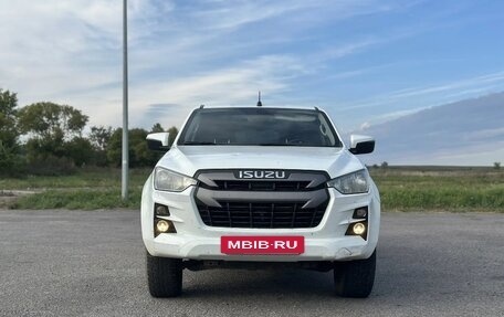 Isuzu D-Max II, 2021 год, 3 120 000 рублей, 7 фотография
