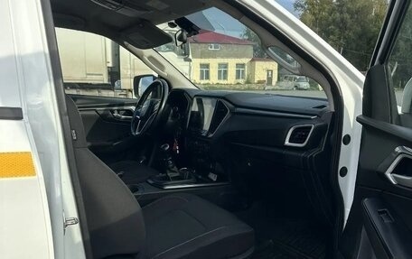Isuzu D-Max II, 2021 год, 3 120 000 рублей, 13 фотография