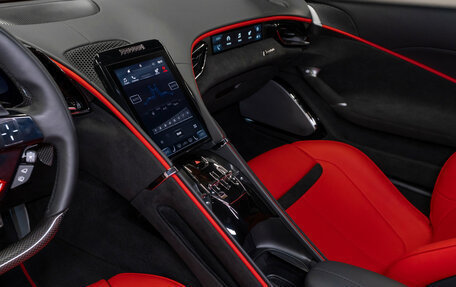 Ferrari Roma, 2025 год, 33 700 000 рублей, 19 фотография