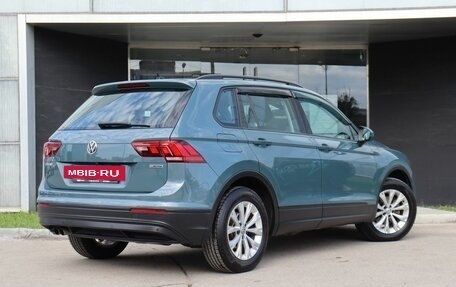 Volkswagen Tiguan II, 2019 год, 2 550 000 рублей, 9 фотография