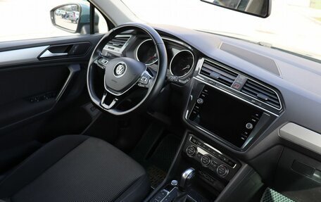 Volkswagen Tiguan II, 2019 год, 2 550 000 рублей, 20 фотография