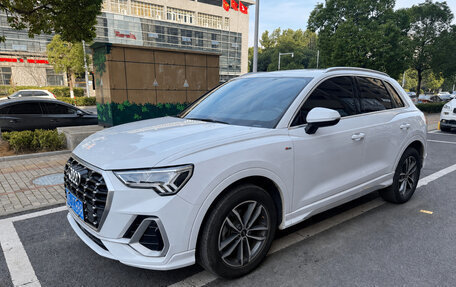 Audi Q3, 2021 год, 2 660 000 рублей, 2 фотография