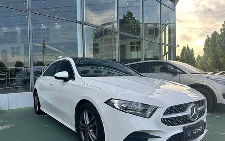 Mercedes-Benz A-Класс, 2022 год, 1 489 777 рублей, 3 фотография