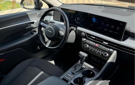 Hyundai Sonata VIII, 2023 год, 2 730 000 рублей, 9 фотография