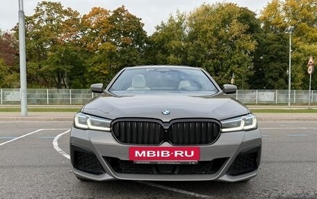 BMW 5 серия, 2021 год, 7 400 000 рублей, 2 фотография