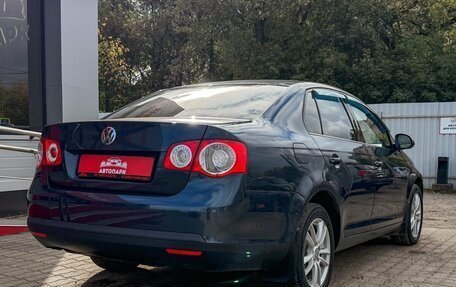 Volkswagen Jetta VI, 2008 год, 499 000 рублей, 3 фотография