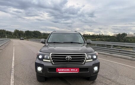 Toyota Land Cruiser 200, 2010 год, 3 103 000 рублей, 3 фотография
