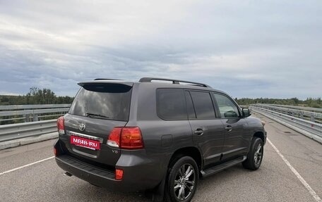 Toyota Land Cruiser 200, 2010 год, 3 103 000 рублей, 11 фотография