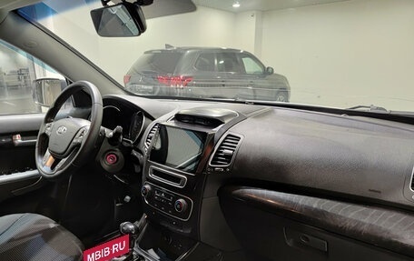 KIA Sorento II рестайлинг, 2019 год, 2 100 000 рублей, 13 фотография