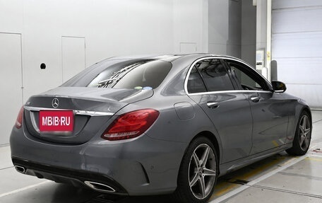 Mercedes-Benz C-Класс, 2018 год, 2 450 000 рублей, 4 фотография