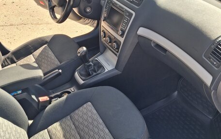Skoda Octavia, 2012 год, 990 000 рублей, 13 фотография
