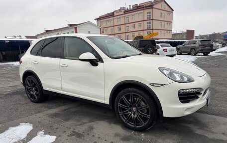 Porsche Cayenne III, 2011 год, 2 300 000 рублей, 2 фотография