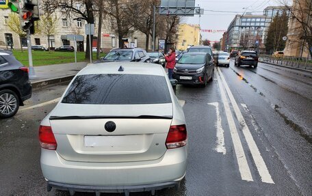Volkswagen Polo VI (EU Market), 2011 год, 375 000 рублей, 2 фотография