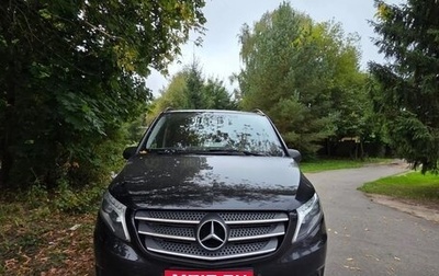 Mercedes-Benz Vito, 2019 год, 5 700 000 рублей, 1 фотография