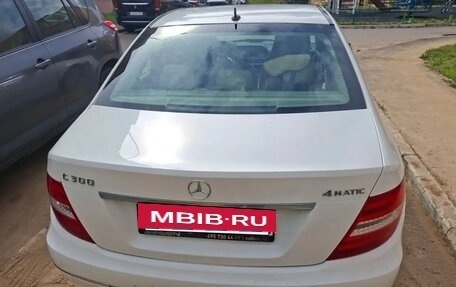 Mercedes-Benz C-Класс, 2012 год, 1 990 000 рублей, 2 фотография