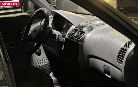 Hyundai Accent II, 2006 год, 250 000 рублей, 6 фотография
