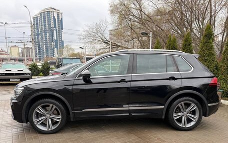 Volkswagen Tiguan II, 2019 год, 2 890 000 рублей, 10 фотография