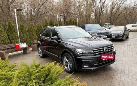 Volkswagen Tiguan II, 2019 год, 2 890 000 рублей, 6 фотография