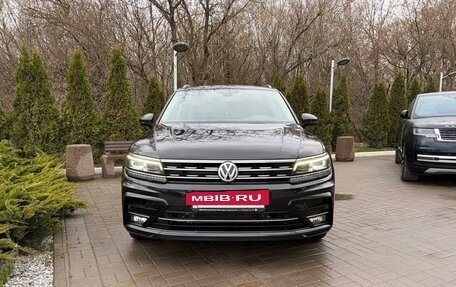 Volkswagen Tiguan II, 2019 год, 2 890 000 рублей, 9 фотография