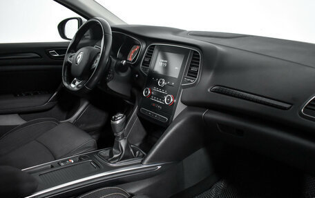 Renault Megane IV, 2016 год, 1 100 000 рублей, 13 фотография
