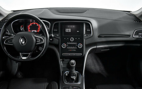 Renault Megane IV, 2016 год, 1 100 000 рублей, 15 фотография