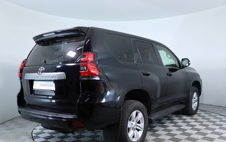 Toyota Land Cruiser Prado 150 рестайлинг 2, 2021 год, 5 199 000 рублей, 5 фотография
