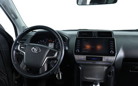 Toyota Land Cruiser Prado 150 рестайлинг 2, 2021 год, 5 199 000 рублей, 13 фотография