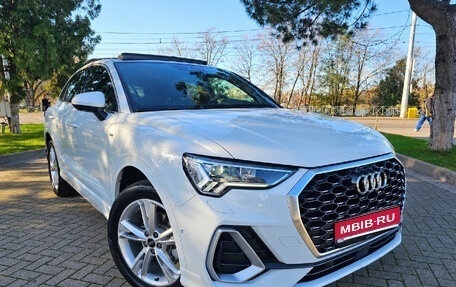 Audi Q3, 2022 год, 2 400 000 рублей, 1 фотография