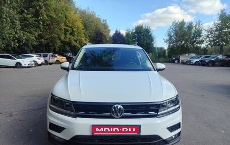 Volkswagen Tiguan II, 2019 год, 3 500 000 рублей, 1 фотография