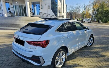 Audi Q3, 2022 год, 2 400 000 рублей, 21 фотография
