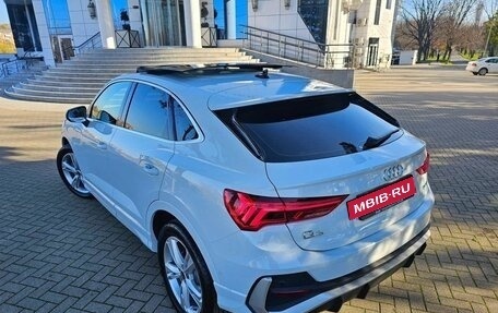 Audi Q3, 2022 год, 2 400 000 рублей, 19 фотография