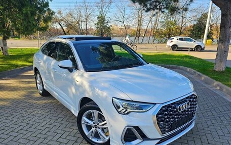 Audi Q3, 2022 год, 2 400 000 рублей, 23 фотография