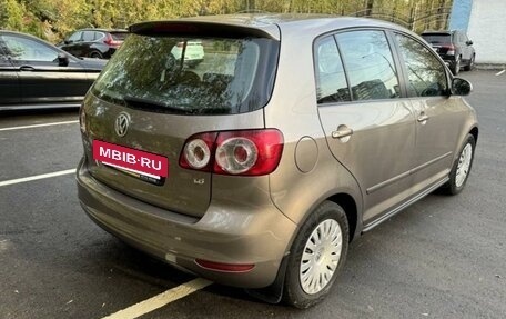 Volkswagen Golf Plus II, 2011 год, 999 999 рублей, 4 фотография